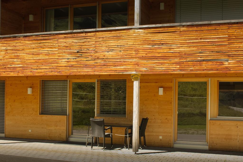 Alpenappartement Bergkönig Warth  Buitenkant foto