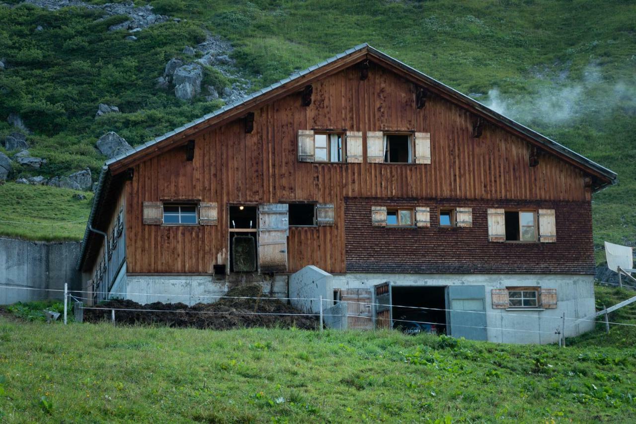 Alpenappartement Bergkönig Warth  Buitenkant foto