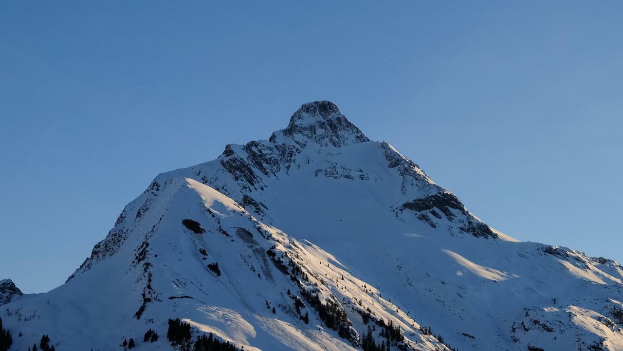 Alpenappartement Bergkönig Warth  Buitenkant foto