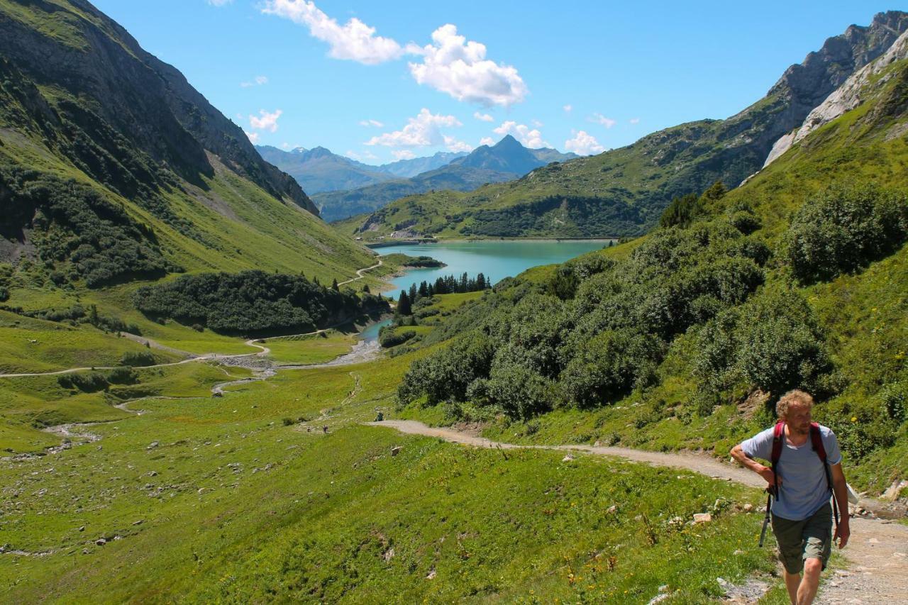 Alpenappartement Bergkönig Warth  Buitenkant foto